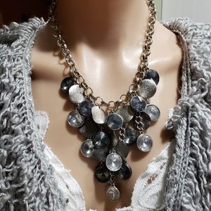Gorgeous NECKLACE